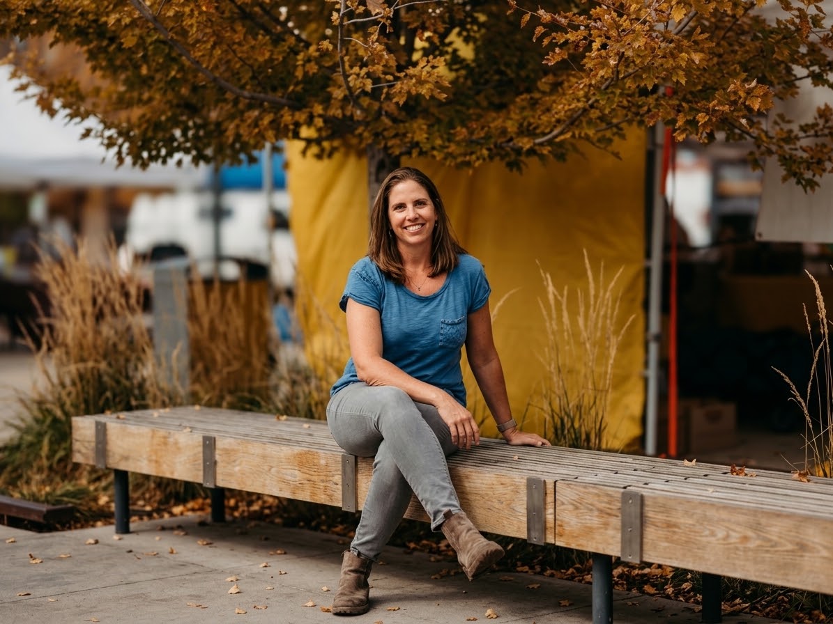 Dr. Nicole Wallace